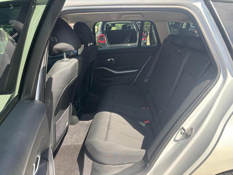 BMW 318 d Touring mhev Advantage " Cerchi 19 - Navi - Full led - Cambio F1 " 15