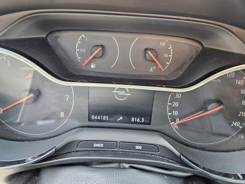 Opel Crossland 1.5 ecotec Elegance 110cv 9