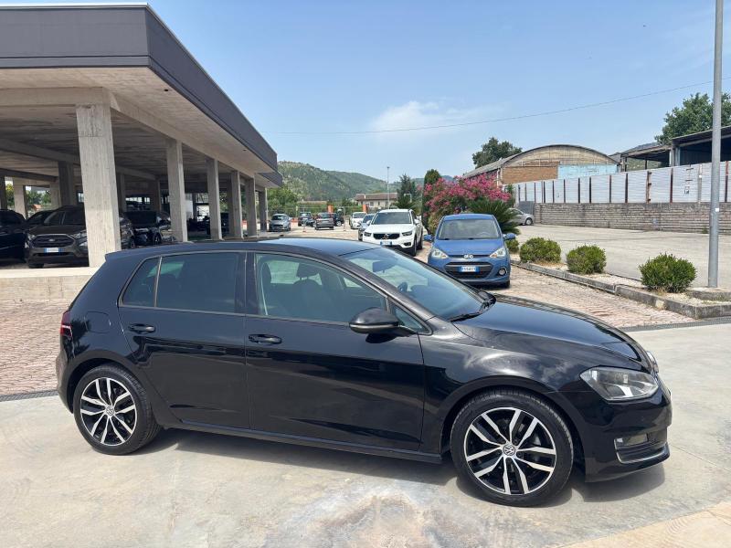 Volkswagen Golf 7.5 1.6 tdi Highline 110cv " Navi - Pdc - Cerchi 17 " 8
