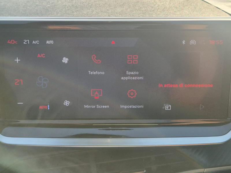 Peugeot 2008 II 1.2 puretech Allure 18
