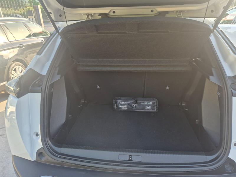 Peugeot 2008 II 1.2 puretech Allure 5