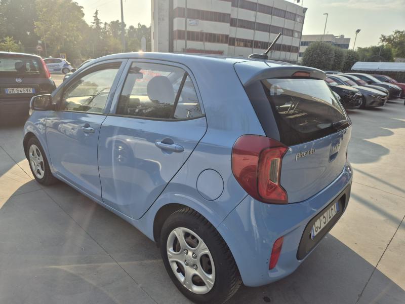 Kia Picanto 1.0 12V 5 porte Urban 2