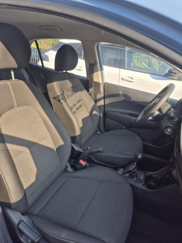 Kia Picanto 1.0 12V 5 porte Urban 6