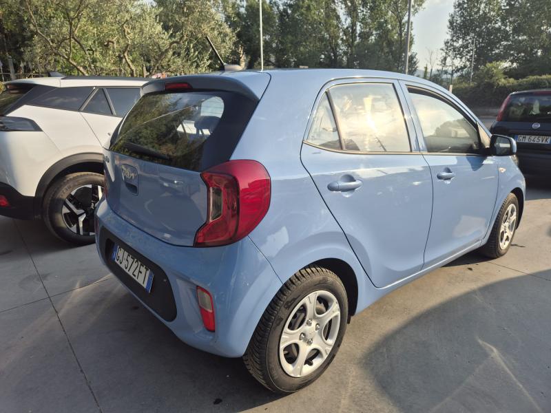 Kia Picanto 1.0 12V 5 porte Urban 3