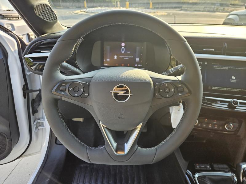 Opel Corsa VI 1.2 GS 100CV 9