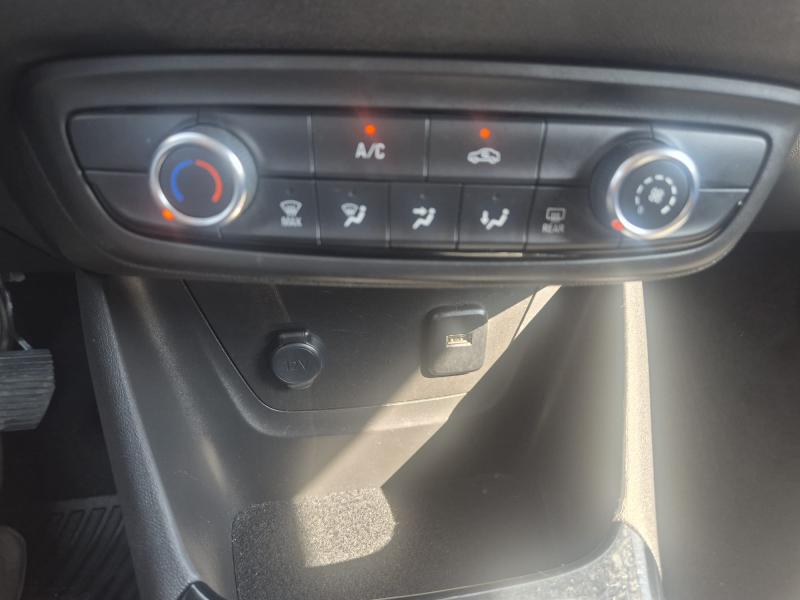 Opel Crossland 1.2 Edition 11
