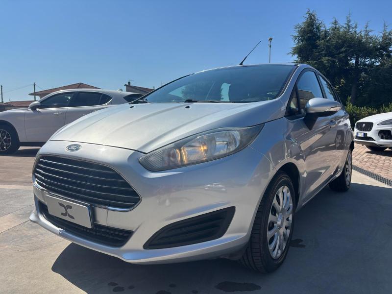 Ford Fiesta 5p 1.6 Business 105cv Cambio Automatico "Solo 89.000 km" 2