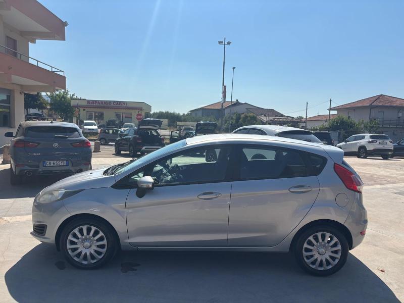 Ford Fiesta 5p 1.6 Business 105cv Cambio Automatico "Solo 89.000 km" 3