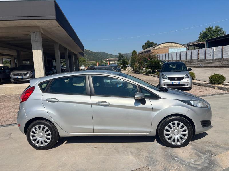 Ford Fiesta 5p 1.6 Business 105cv Cambio Automatico "Solo 89.000 km" 7