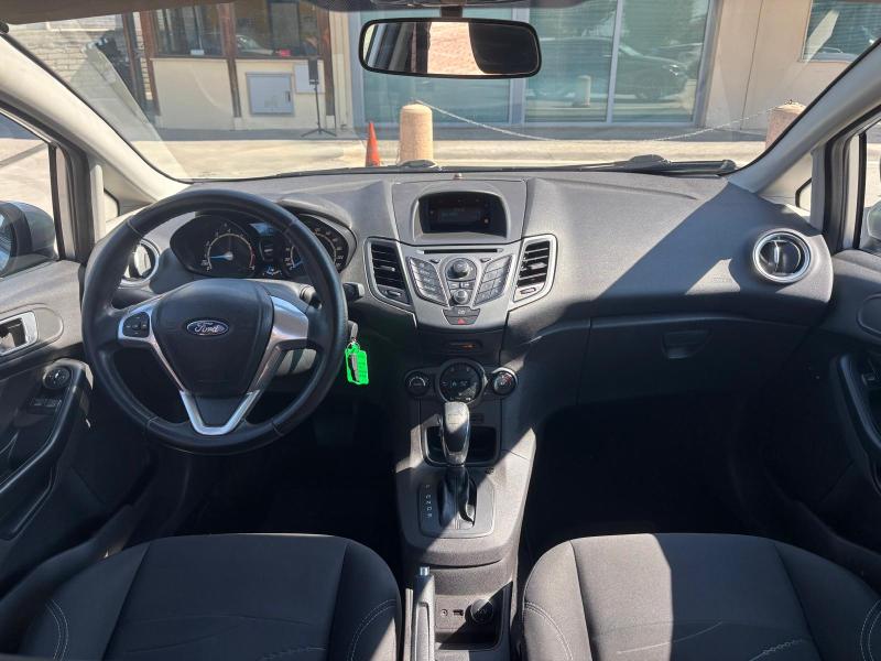 Ford Fiesta 5p 1.6 Business 105cv Cambio Automatico "Solo 89.000 km" 12