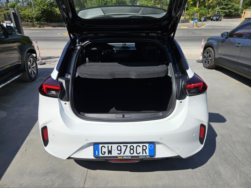 Opel Corsa 1.2 GS 75Cv 6