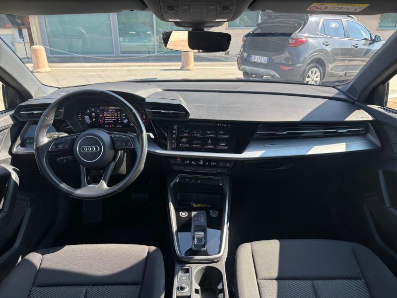 Audi A3 Sportback 30 2.0 Tdi " Fari Matrix - Pdc - Cambio F1 " 13