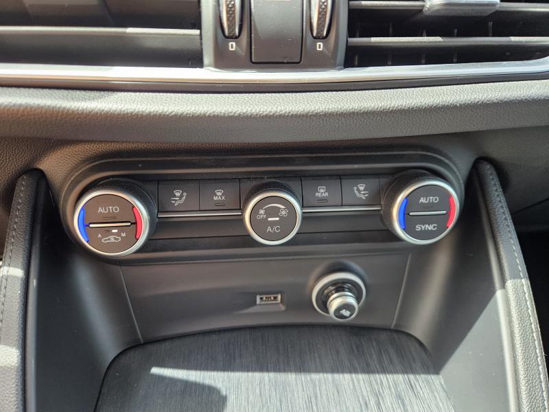 Alfa Romeo Stelvio 2.2 t Super Business Q4 190cv auto 11