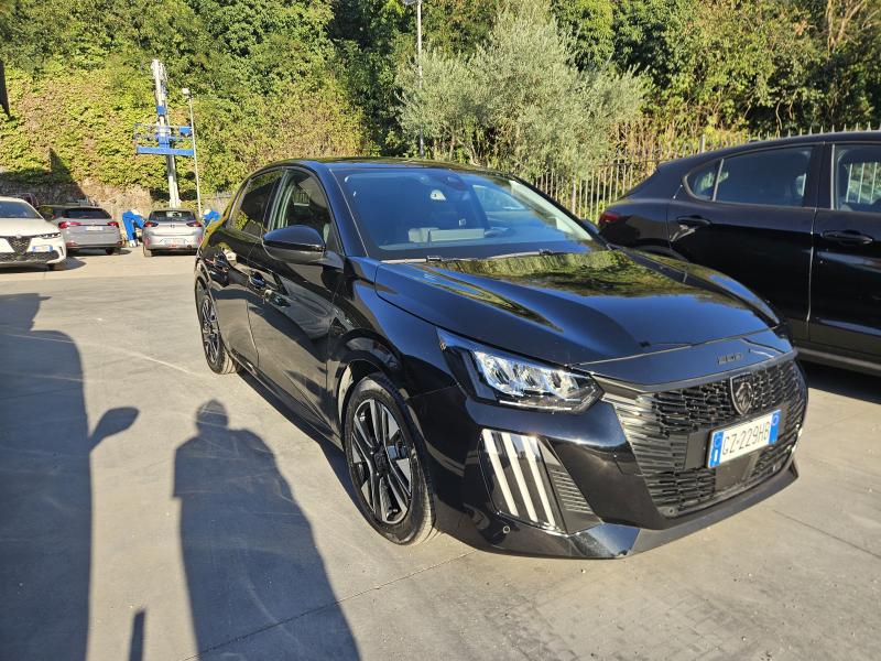 Peugeot 208 II 1.2 puretech Allure 18