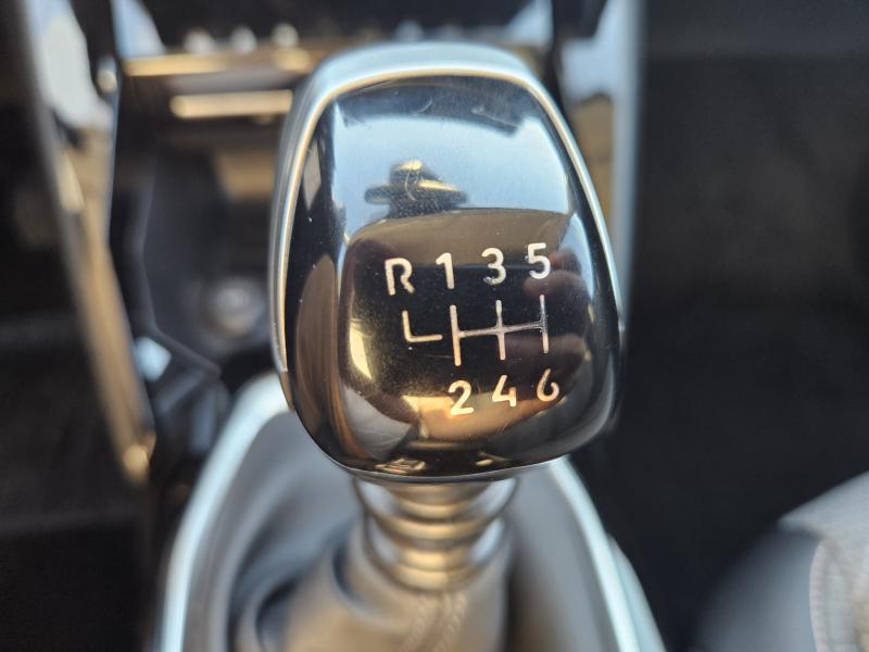 Peugeot 208 II 1.2 puretech Allure 13