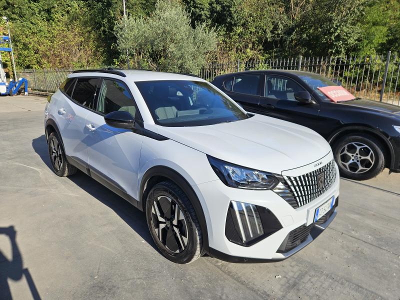 Peugeot 2008 II 1.2 puretech Allure 18
