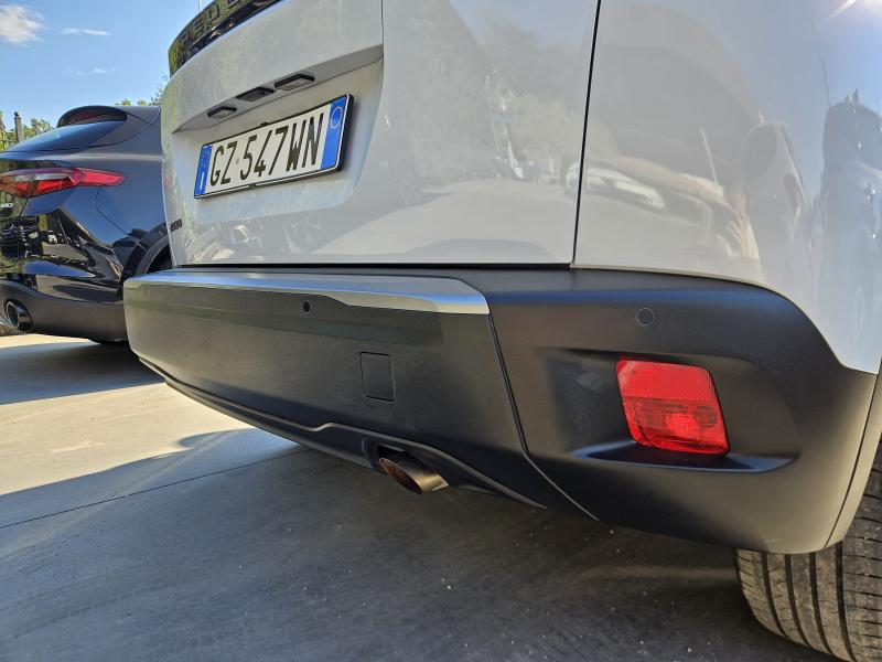 Peugeot 2008 II 1.2 puretech Allure 19