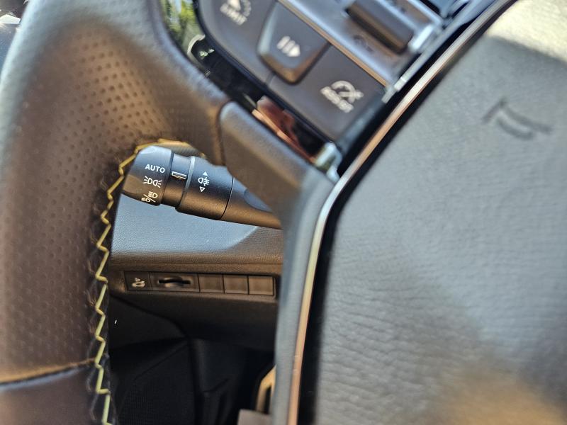 Peugeot 408 1.2 hybrid GT 136cv e-dsc6 18