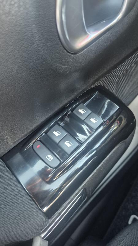 Citroen C3 BlueHDi 100 S&S Shine 19
