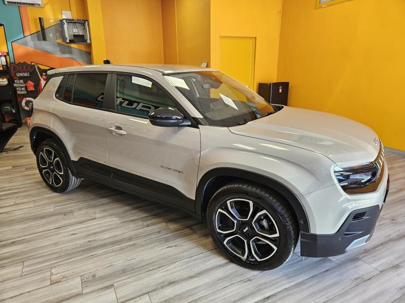 Jeep Avenger 1.2 turbo Summit fwd 100cv 4