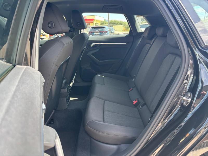 Audi A3 Sportback 30 2.0 Tdi " Fari Matrix - Pdc - Cambio F1 " 14