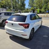 Volkswagen Polo VI 1.0 Young 80cv