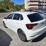 Volkswagen Polo VI 1.0 Young 80cv