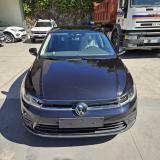 Volkswagen Polo VI 1.0 Young 80cv