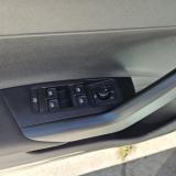Volkswagen Polo VI 1.0 Young 80cv