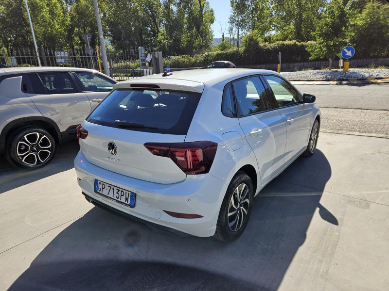 Volkswagen Polo VI 1.0 tsi Life 95cv 4