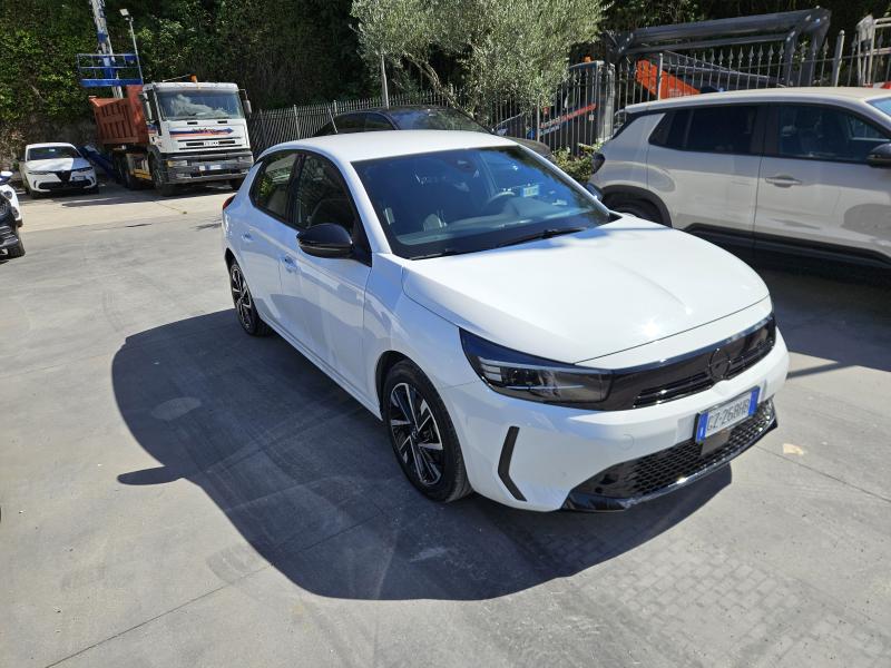 Opel Corsa VI 1.2 GS 100CV 17