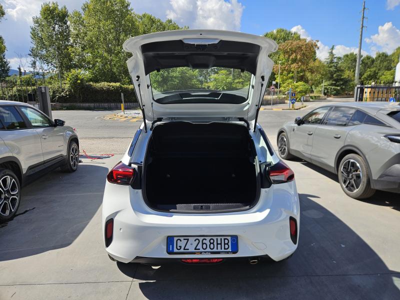 Opel Corsa VI 1.2 GS 100CV 7