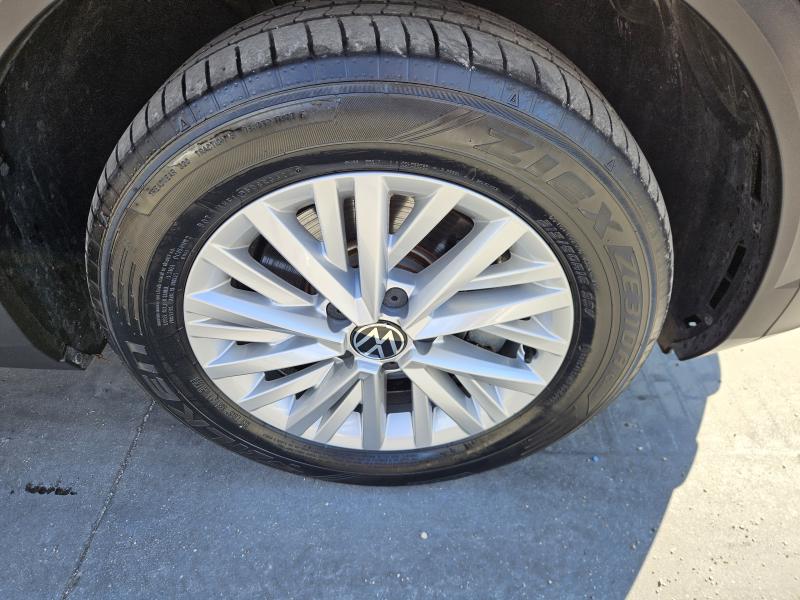 Volkswagen T-Roc I 2.0 tdi Life 150cv dsg 14