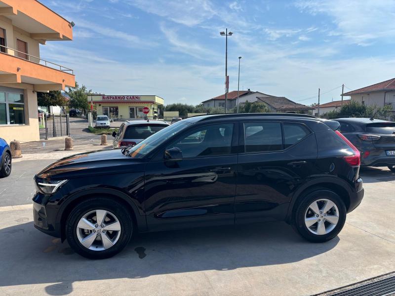 Volvo XC40 1.5 T2 Sport " Full Led - Navi - Retrocamera " 3