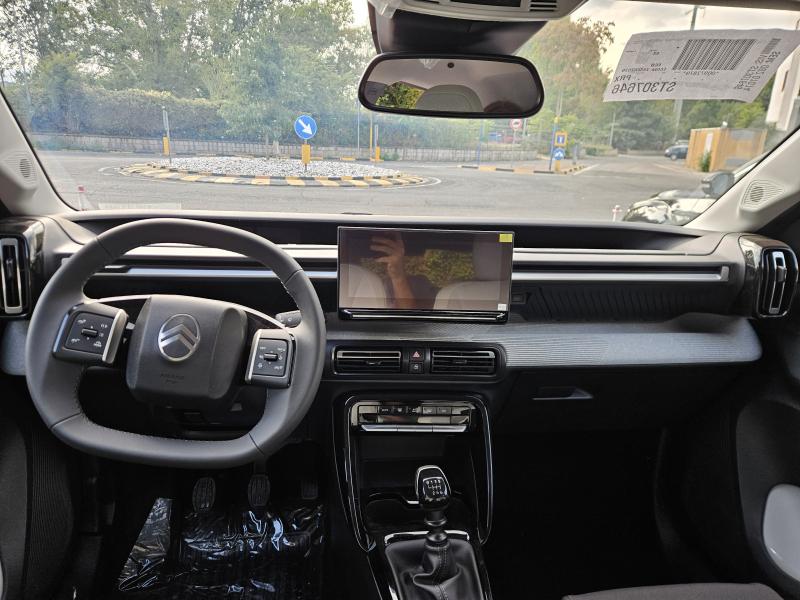 Citroen C3 IV 1.2 turbo Max 100cv 3