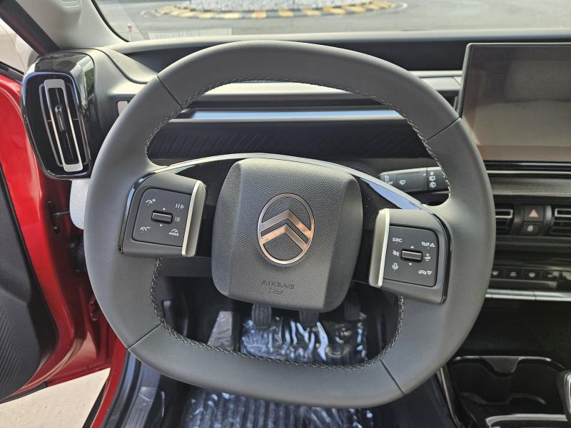 Citroen C3 IV 1.2 turbo Max 100cv 9
