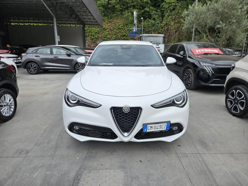 Alfa Romeo Stelvio 2.2 t Super Business Q4 190cv auto 17