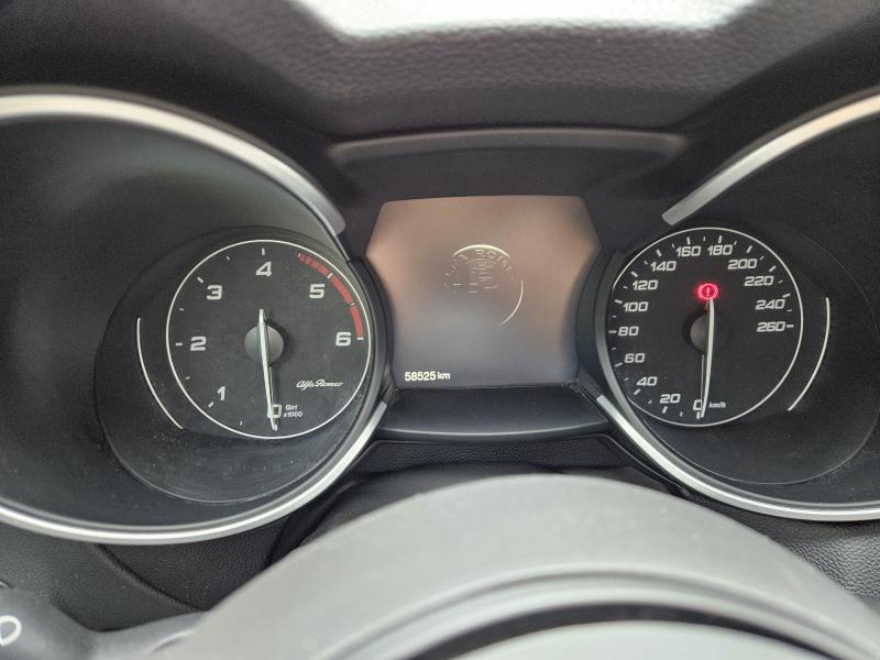 Alfa Romeo Stelvio 2.2 t Super Business Q4 190cv auto 10