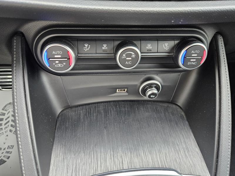 Alfa Romeo Stelvio 2.2 t Super Business Q4 190cv auto 15