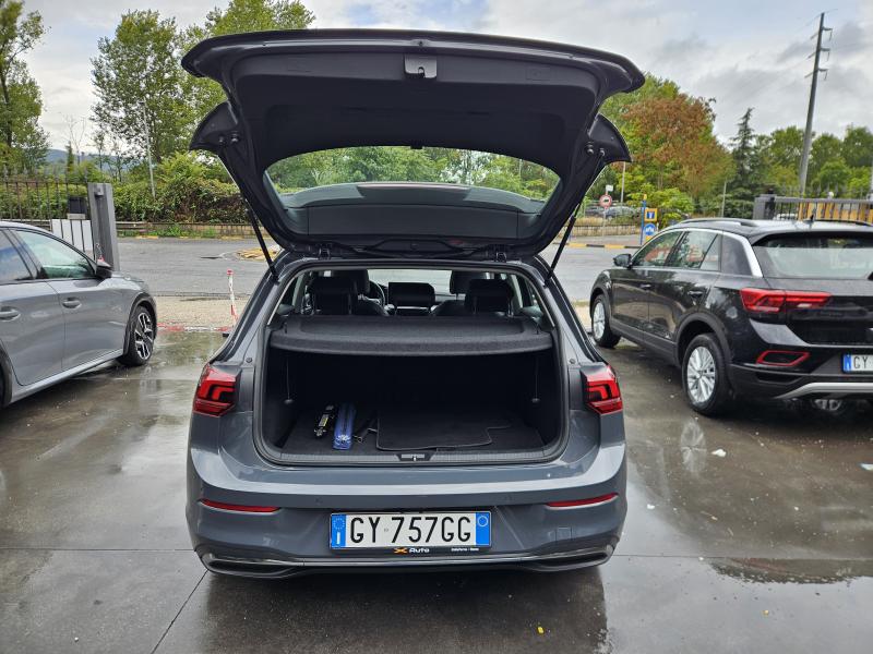 Volkswagen Golf VIII 2.0 tdi Style 150cv dsg 7