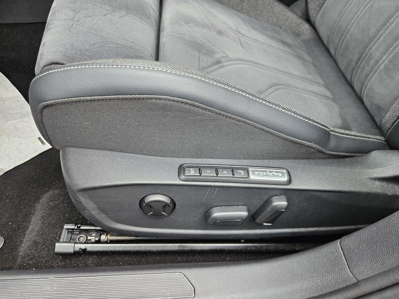 Volkswagen Golf VIII 2.0 tdi Style 150cv dsg 14