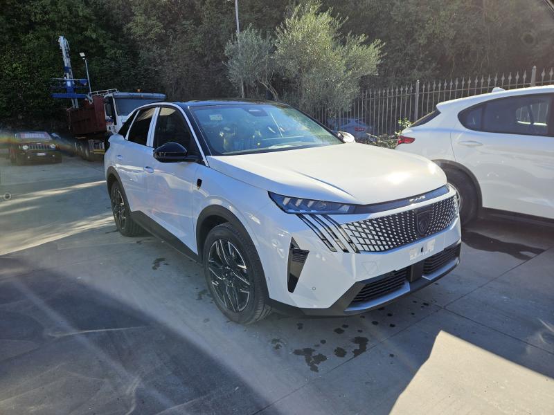 Peugeot 3008 Hybrid 145 e-DCS6 GT 14