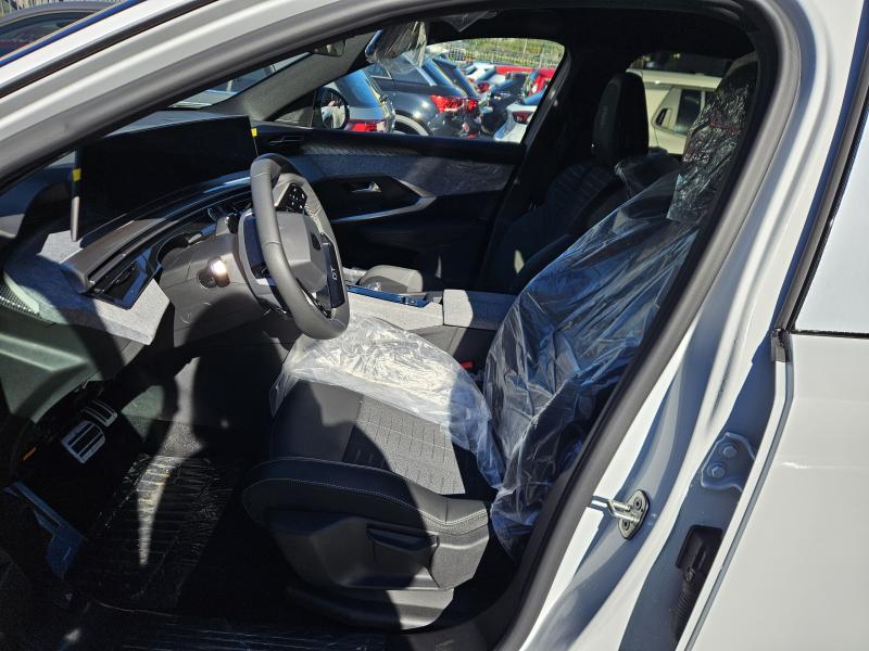 Peugeot 3008 Hybrid 145 e-DCS6 GT 6