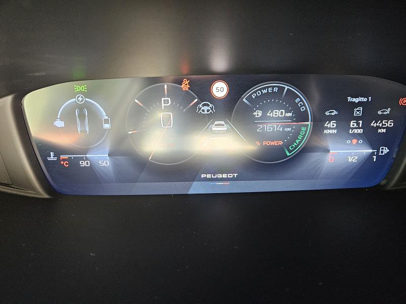 Peugeot 408 1.2 hybrid GT 145cv e-dsc6 11