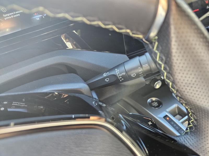 Peugeot 408 1.2 hybrid GT 145cv e-dsc6 19