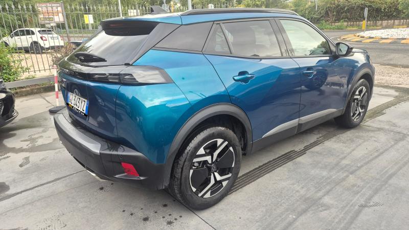 Peugeot 2008 II 1.2 puretech Allure 4