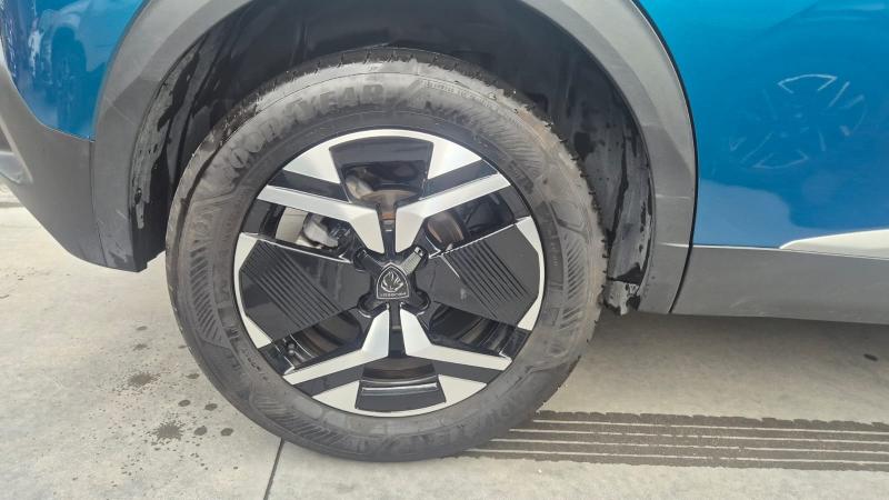 Peugeot 2008 II 1.2 puretech Allure 15