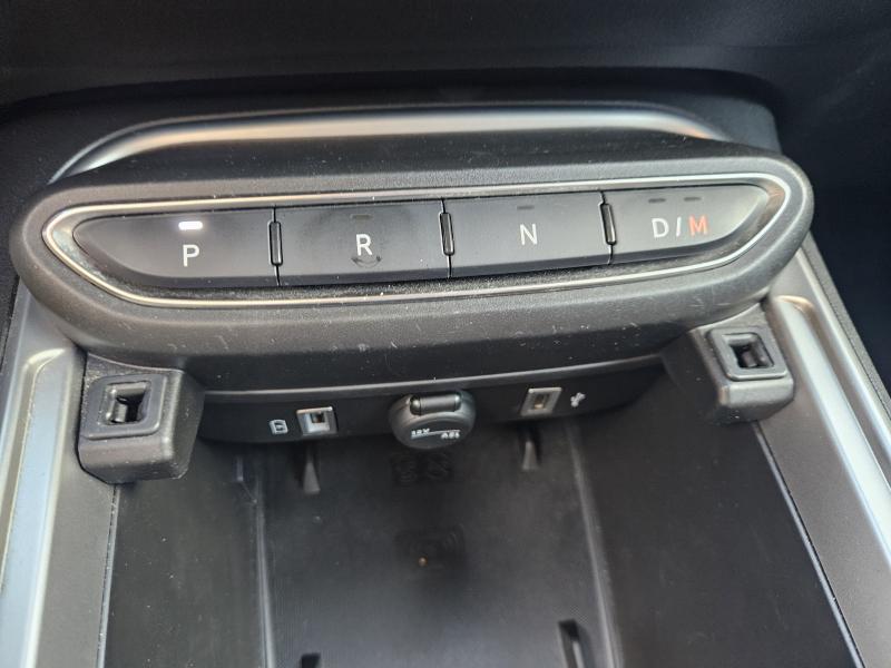 Jeep Avenger 1.2 turbo e-hybrid mhev Summit fwd 110cv edct6 13