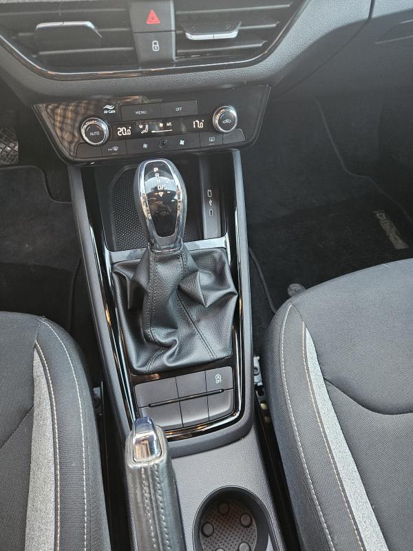Skoda Kamiq 1.0 tsi Black Dots 115cv dsg 11