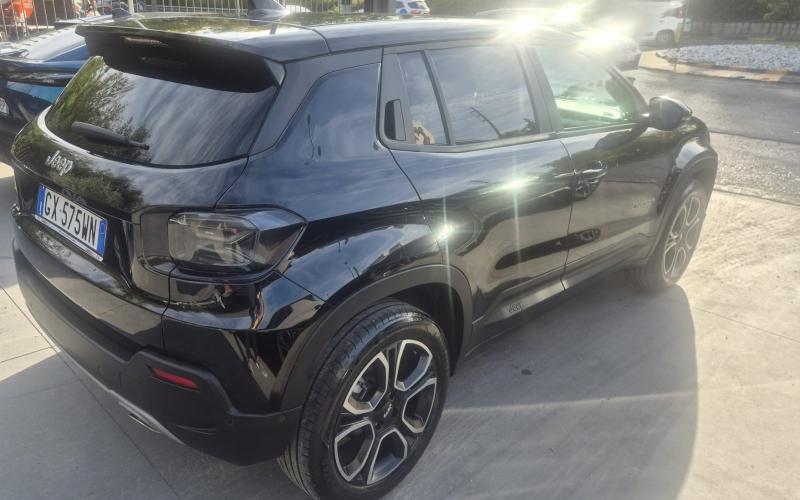 Jeep Avenger 1.2 turbo e-hybrid mhev Summit fwd 110cv edct6 4